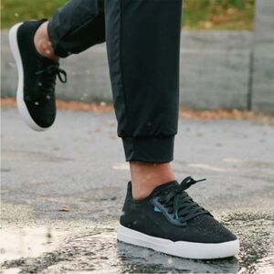 Vessi Weekender Waterproof Sneaker Asphalt Black Men’s 13